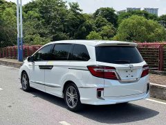 Honda Elysion 2019 2.0L Hybrid Luxury - ფოტო 2