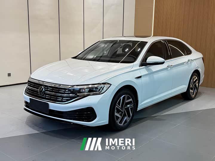 Volkswagen Sagitar 300TSI DSG Excellence Edition - ავტომობილი ჩინეთიდან