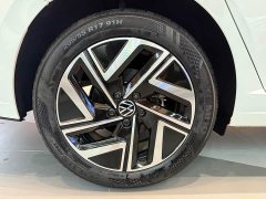 Volkswagen Sagitar 300TSI DSG Excellence Edition - ფოტო 12