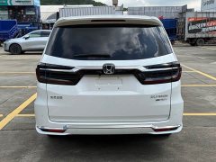 Honda Odyssey 2.0L e:HEV Luxury - ფოტო 6