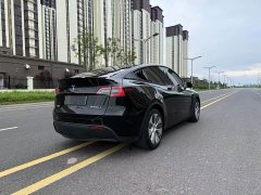Tesla Model Y 2022 Facelift Rear-Wheel Drive - ფოტო 11