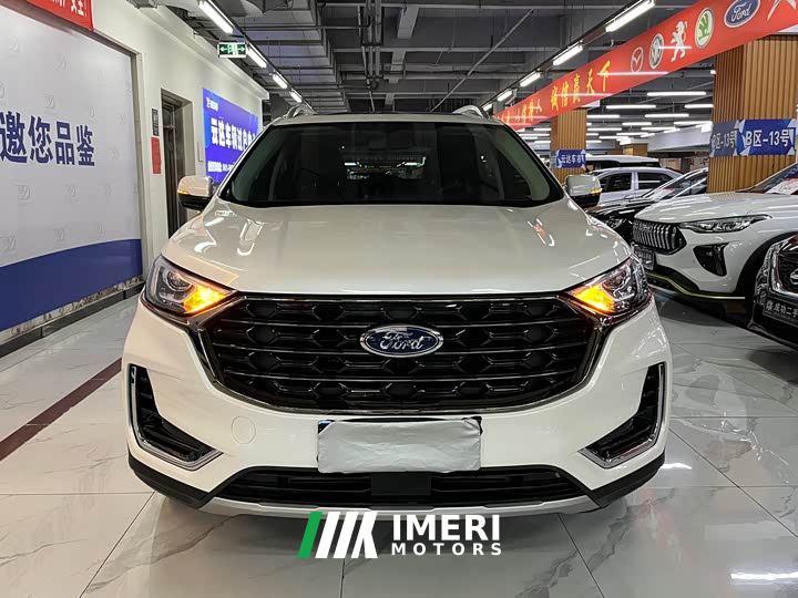 Ford Edge PLUS EcoBoost 245 FWD Platinum Sharp 5-Seater
