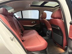 BMW 3 Series 320Li M Sport Package - ფოტო 13