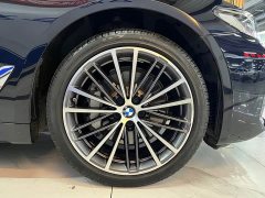 BMW 5 Series 530Li xDrive M Sport Package - ფოტო 7