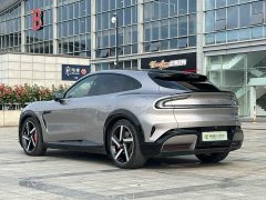 Xiaomi YU7 Four-Wheel Drive Max Edition - ფოტო 4