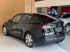 Tesla Model Y 2022 Facelift Rear-Wheel Drive - ფოტო 18