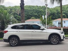 BMW X1 sDrive25Li Premier - ფოტო 16