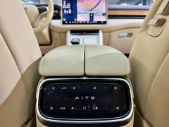AITO M7 1.5T Intelligent Driving AWD Max 5-Seater - ფოტო 8
