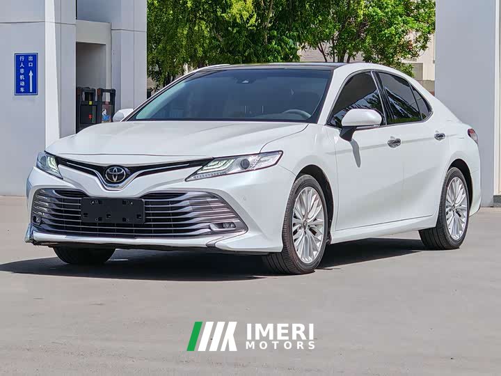 Toyota Camry 2.5G Luxury - ავტომობილი ჩინეთიდან