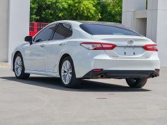 Toyota Camry 2.5G Luxury - ფოტო 11