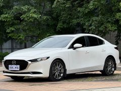 Mazda3 Axela 2022 2.0L Automatic Brilliant Edition - ფოტო 1