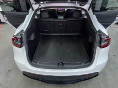 Tesla Model Y 2022 Facelift Rear-Wheel Drive - ფოტო 16