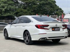 Honda Accord 260TURBO Phantom Night Premium Edition - ფოტო 3