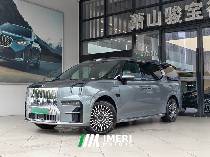 Zeekr 009 Seven-Seat Aisle Version AWD 108kWh