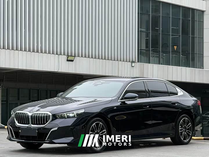 BMW 5 Series 2025 525Li M Sport Package - ავტომობილი ჩინეთიდან