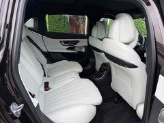 Mercedes-Benz E-Class E 300 L Luxury - ფოტო 19