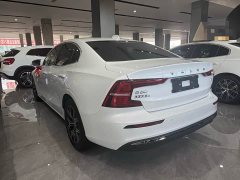Volvo S60 2024 B4 Smart Luxury Edition - ფოტო 10