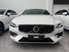 Volvo S60 2024 B4 Smart Luxury Edition - ფოტო 2