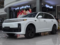 Li Auto L7 Pro - ფოტო 1