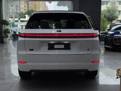 Li Auto L7 Pro - ფოტო 8