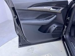 Audi Q6 2023 40 TFSI quattro Cloud View Feather Forest Package - ფოტო 16