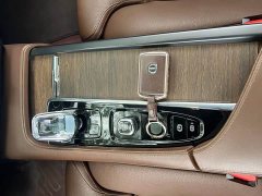 Volvo S90 B5 Smart Luxury Edition - ფოტო 15