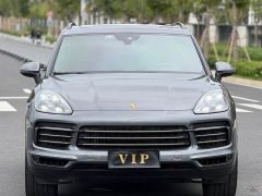 Porsche Cayenne 3.0T Platinum Edition - ფოტო 2