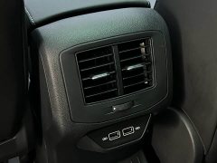 Volkswagen T-ROC Tanyue 300TSI DSG FWD Chenguang Edition - ფოტო 16