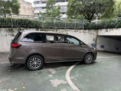 Buick GL8 Land Business Class Smart Edition - ფოტო 16