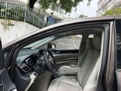 Buick GL8 Land Business Class Smart Edition - ფოტო 9