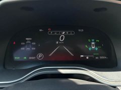 Toyota Avalon Hybrid 2.5L XLE Premium - ფოტო 19