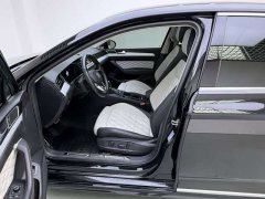 Volkswagen Magotan 2023 2 Million Units Commemorative Edition 330TSI DSG Luxury - ფოტო 10