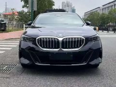 BMW 5 Series 530Li Premier M Sport Package - ფოტო 2