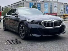 BMW 5 Series 530Li Premier M Sport Package - ფოტო 3