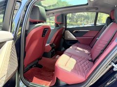 BMW 5 Series 530Li Luxury M Sport Package - ფოტო 9