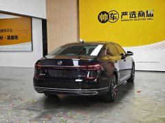 Volkswagen Passat Facelift 330TSI Luxury - ფოტო 6