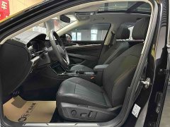 Volkswagen Passat Outstanding Edition 380TSI Dragon Prestige - ფოტო 9