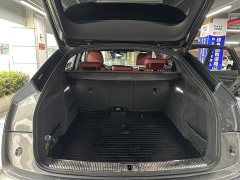 Audi Q5L Sportback 40 TFSI Luxury - ფოტო 18