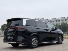 BYD Summer DM-i 1.5T 180km Exceed - ფოტო 4