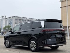 BYD Summer DM-i 1.5T 180km Exceed - ფოტო 6