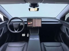 Tesla Model Y Rear-Wheel Drive - ფოტო 7
