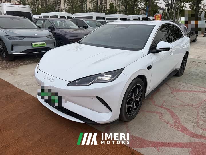 BYD Dolphin 06 EV 545KM Deluxe Edition - ავტომობილი ჩინეთიდან