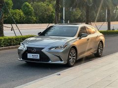 Lexus ES 2020 260 Excellence Edition - ფოტო 1