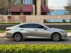 Lexus ES 2020 260 Excellence Edition - ფოტო 4