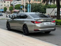 Lexus ES 2021 300h F SPORT - ფოტო 8