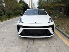 Lynk & Co Geely Lynk & Co 03 2.0T Diesel DCT Pro - ფოტო 1