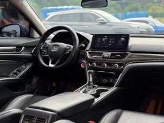 Honda Accord 260TURBO Phantom Night Premium Edition - ფოტო 9