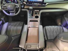 Toyota Sienna 2.5L Hybrid Comfort Edition - ფოტო 8