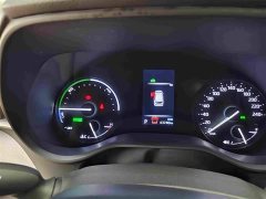 Toyota Sienna 2.5L Hybrid Comfort Edition - ფოტო 9