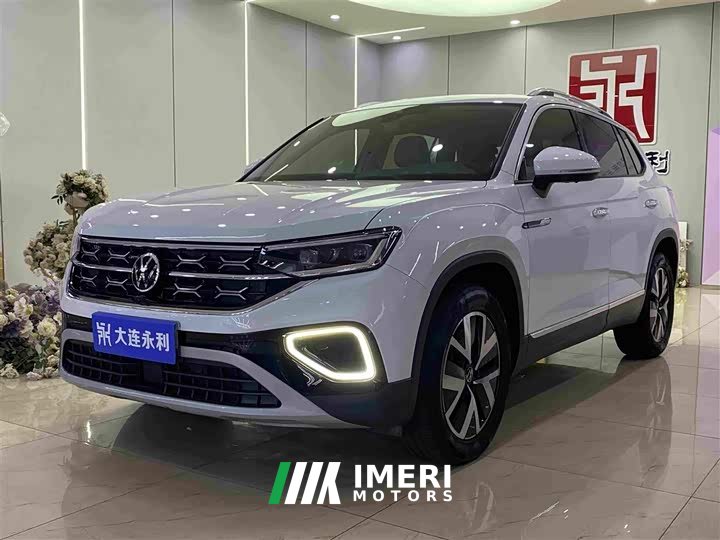 Volkswagen Taos 330TSI FWD Luxury Plus Advanced Edition